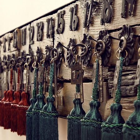 Hotel Dona Manuela モンポス エクステリア 写真
