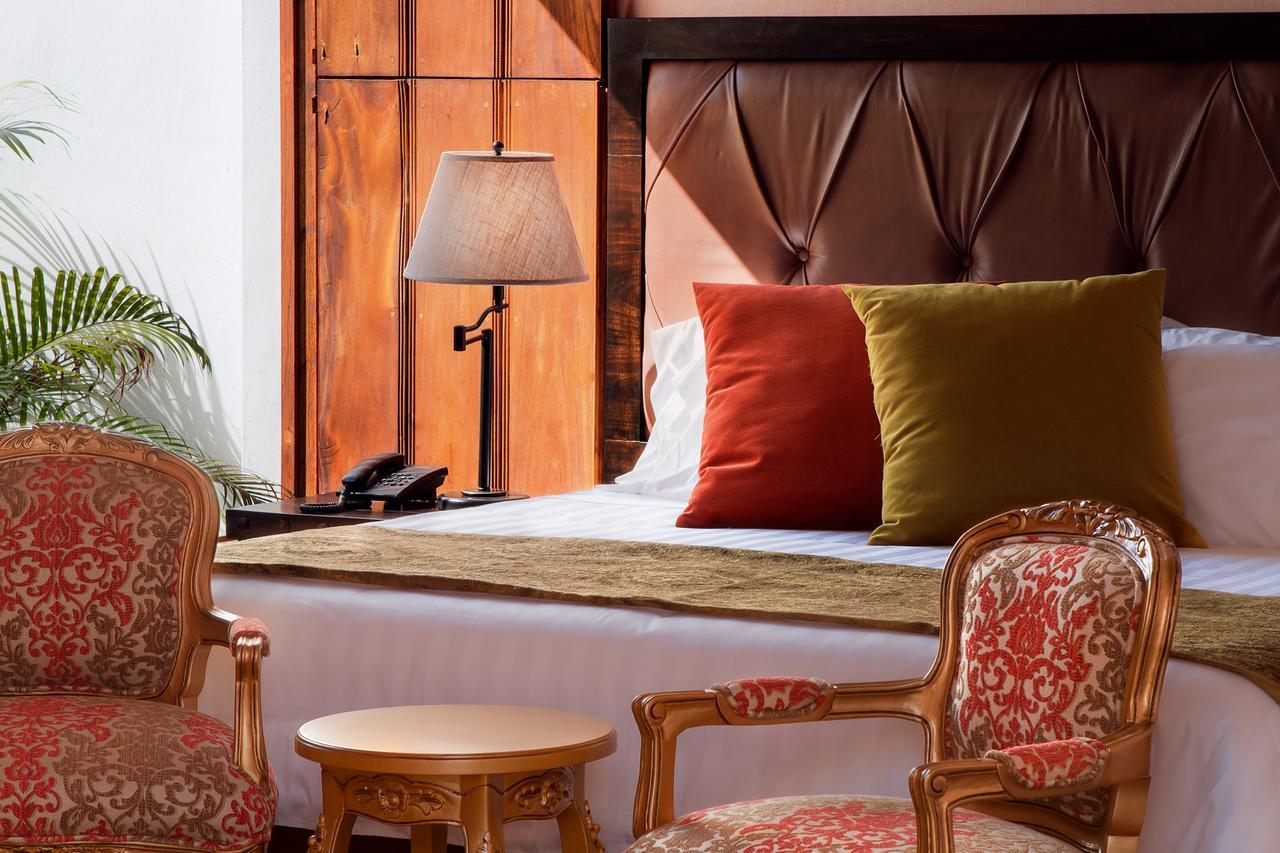Hotel Dona Manuela モンポス エクステリア 写真