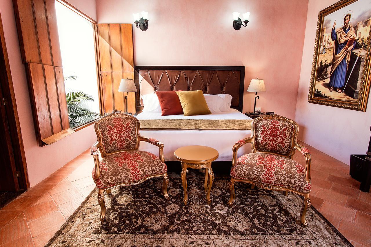 Hotel Dona Manuela モンポス エクステリア 写真