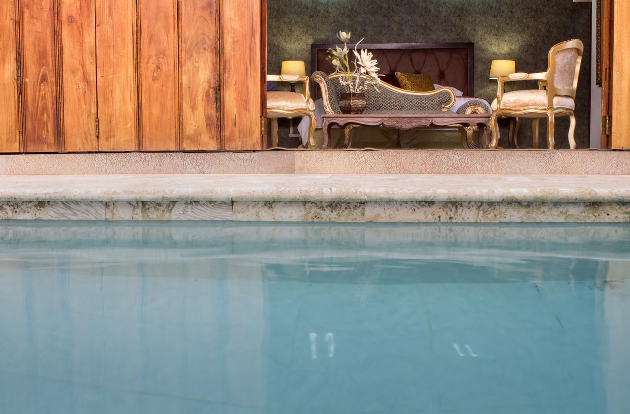 Hotel Dona Manuela モンポス エクステリア 写真