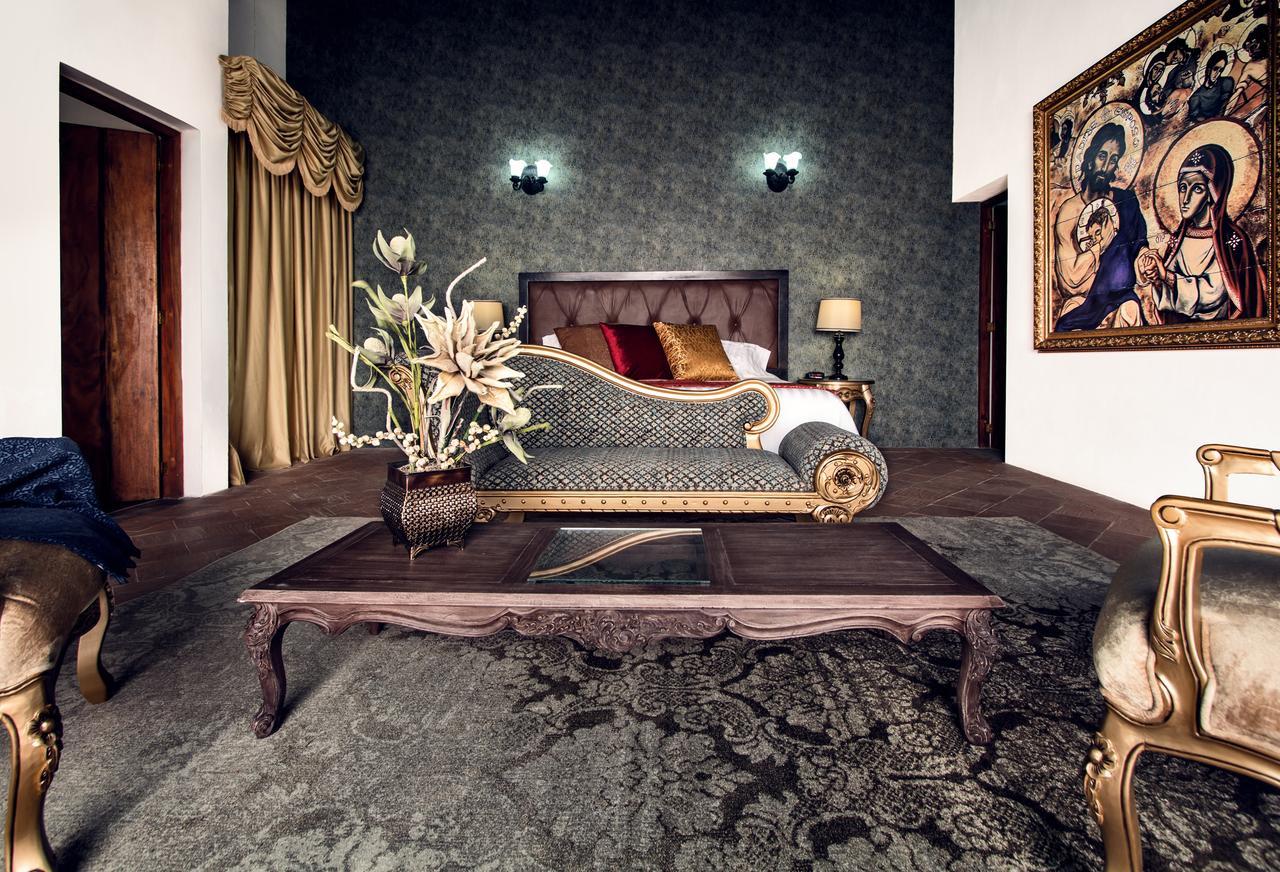 Hotel Dona Manuela モンポス エクステリア 写真