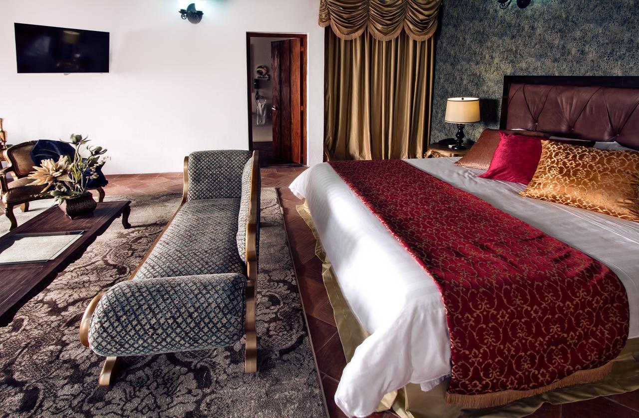 Hotel Dona Manuela モンポス エクステリア 写真